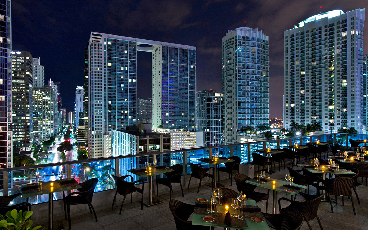 image  1 Area31 Restaurant - Miami