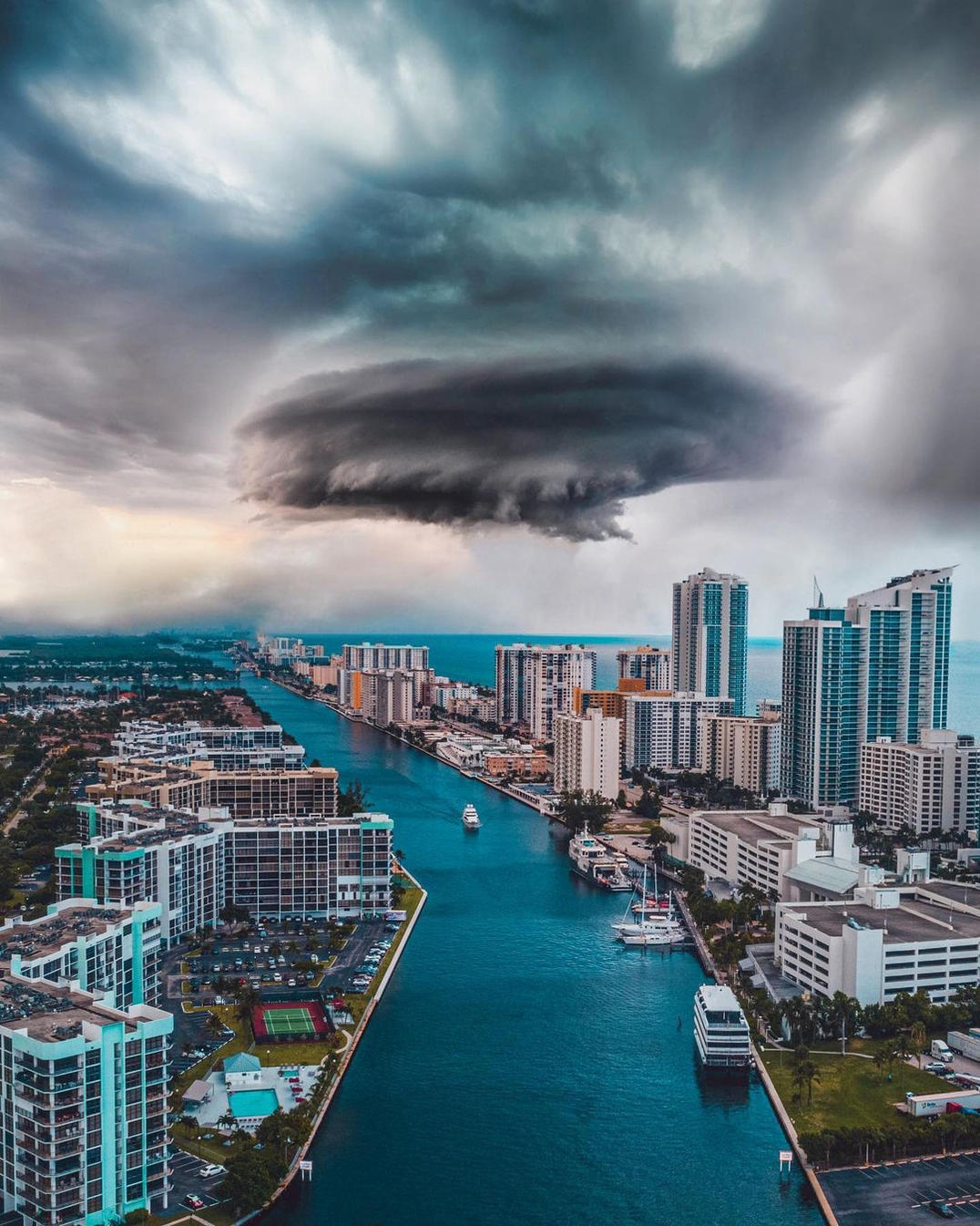 Miami | Travel community - A cloudy day