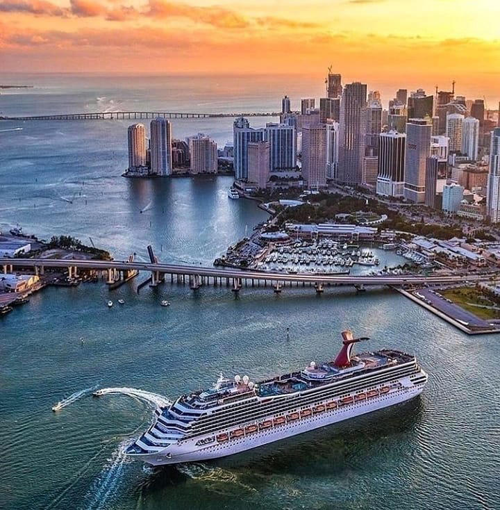 Miami Traveler - Miami Beach